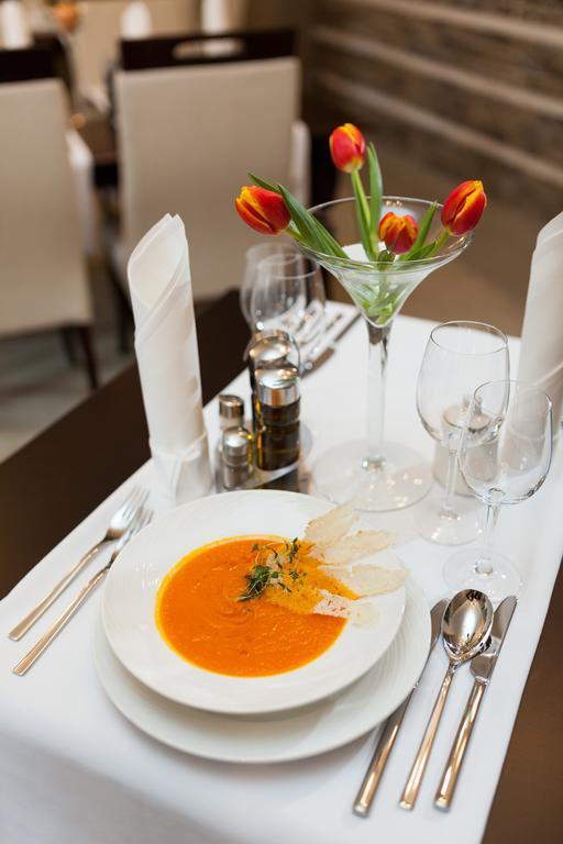 Pod Ratuszem 호텔 빌룬 외부 사진