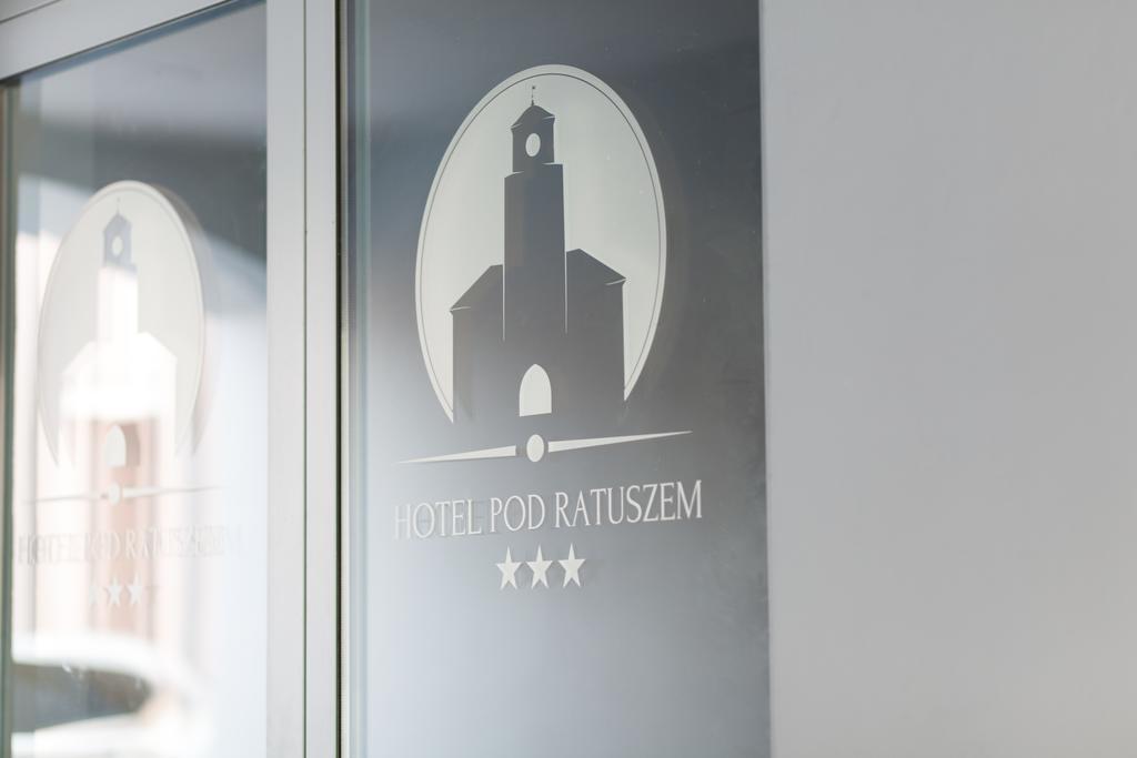 Pod Ratuszem 호텔 빌룬 외부 사진